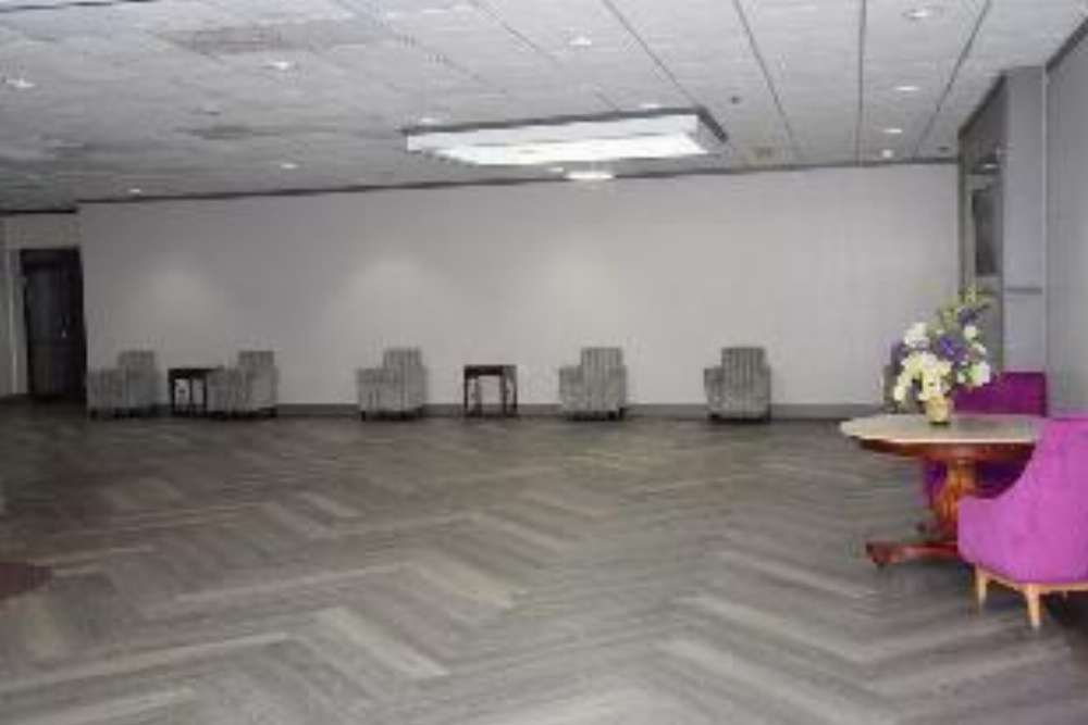 E Hotel Banquet & Conference Center Main image